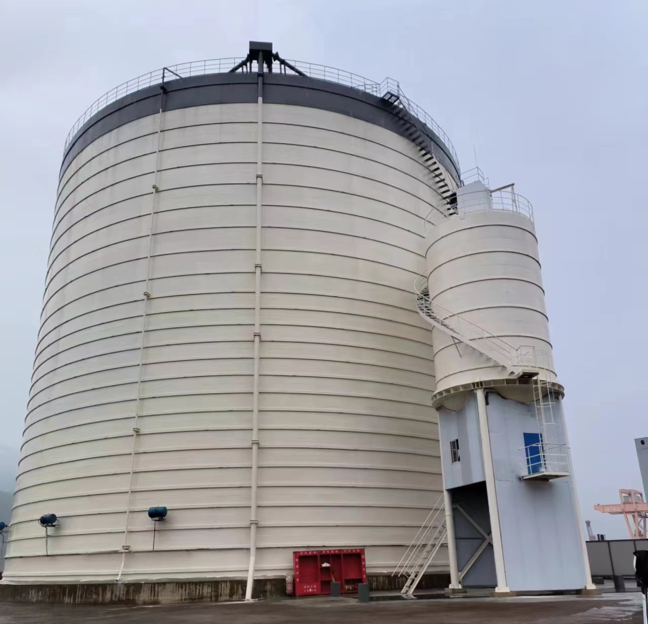 路桥10万吨水泥钢板库